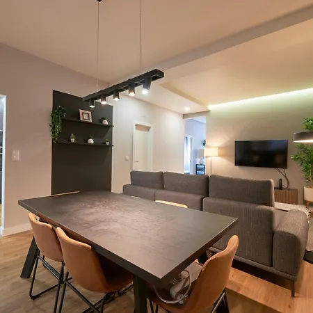 Apartment Modern 2 Bed In Campolide Near Amoreiras *