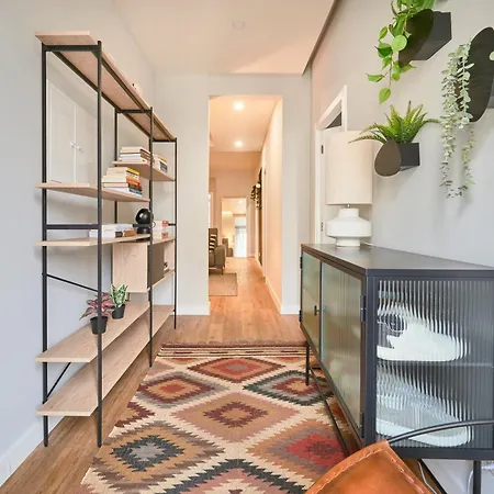 Apartment Modern 2 Bed In Campolide Near Amoreiras Lisbon